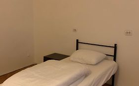 To Be Hostel Krakow